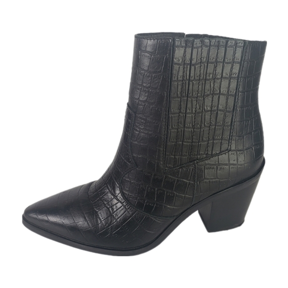 Blonde Que Waterproof Ankle Bootie. Size 8.5 - Picture 5 of 10